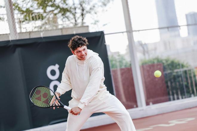 帮助阵容在 帮助阵容在